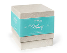 Load image into Gallery viewer, CRYSTAL Candle Sea Salt & Cassis Scent